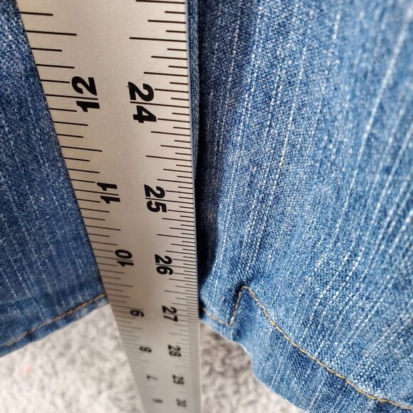 Style & Co Jeans Denim Jacket Large L Buttons Women’s Pockets - Picture 4 of 5